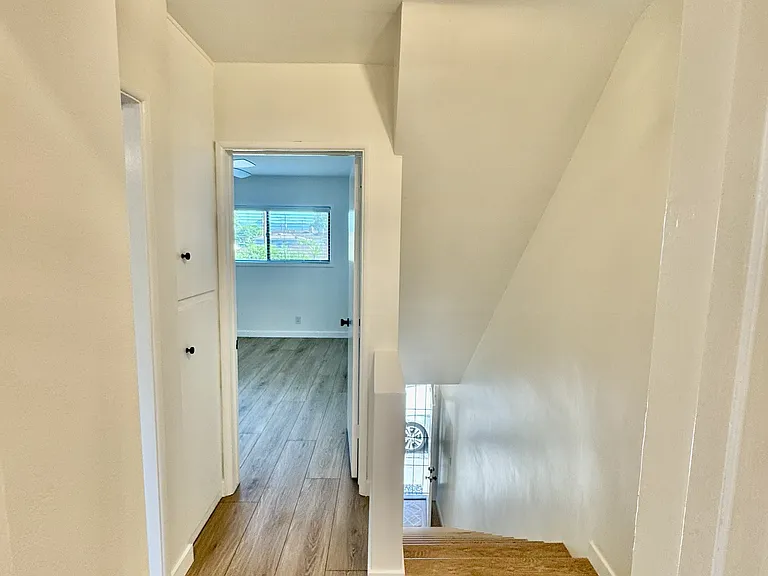 1916 Keeler St #B — Photo 19