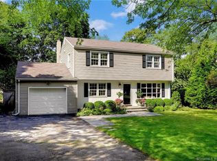 2 Shepherd St, Norwalk, CT 06851