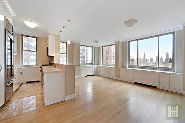 Rented by Halstead Real Estate | media 31