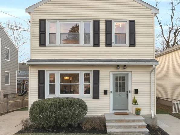 97 Sylvia St Floor 2, Arlington, MA 02476