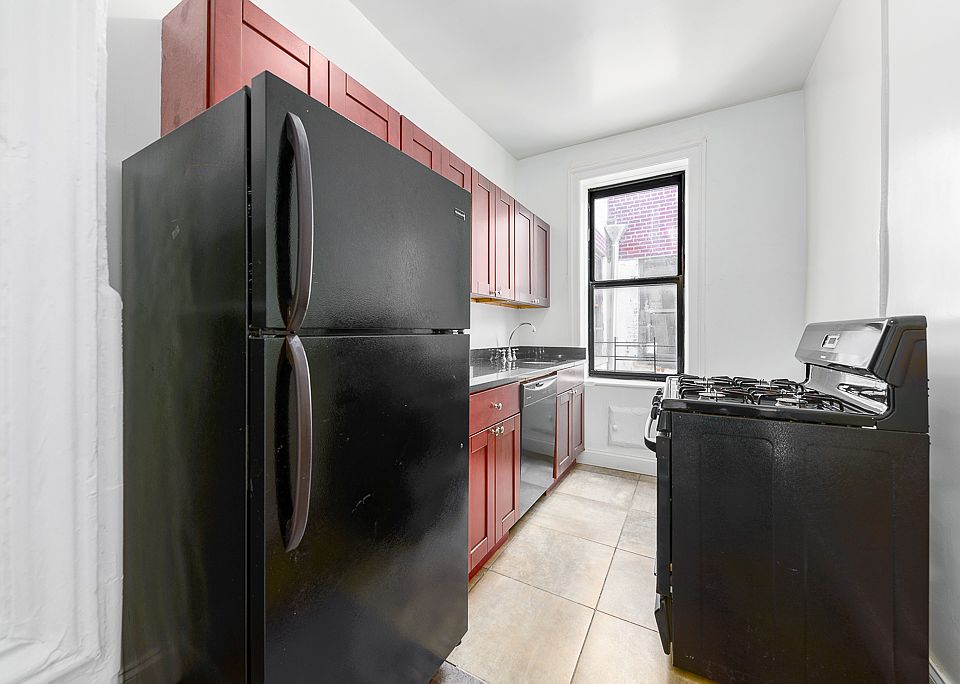 1st image of 311 Lincoln Pl APT 20A
