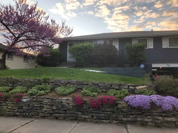 4706 Hermsmeier Ln, Madison, WI 53714