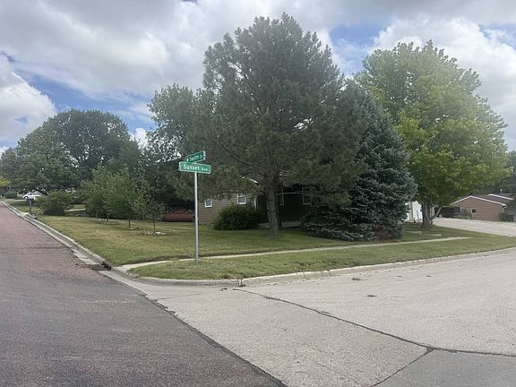 4th image of 1202 Sunset Ave