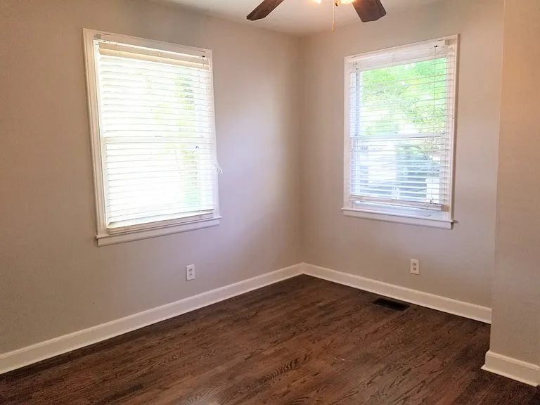 903 Iredell St #A — Photo 9