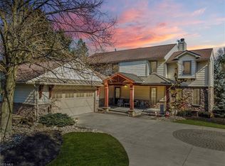 760 Apple Blossom Ln, Orrville, OH 44667