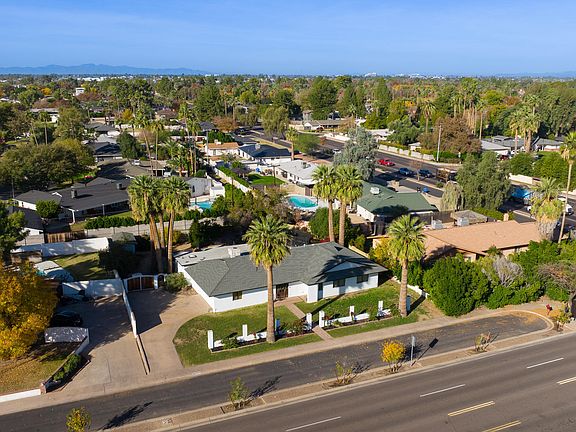 5th image of 7830 N 7TH Avenue
