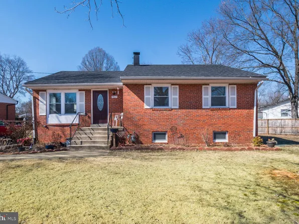 9604 Lanham Severn Rd, Lanham, MD 20706