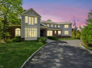 7 Nottingham Way, Warren, NJ 07059