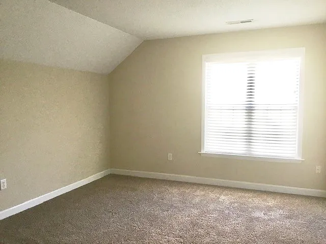 4304 Southern Oak Dr — Photo 18