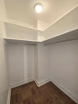 Rented by Anchor Associates | media 5