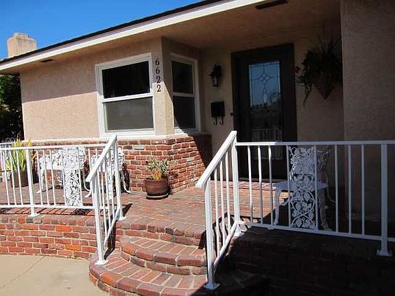 2nd image of 6622 Delfern St