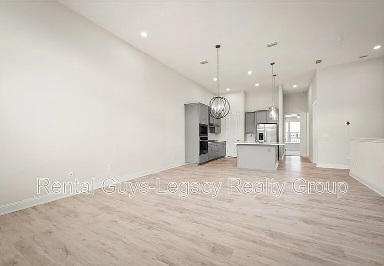 42 Banfield Ln — Photo 16