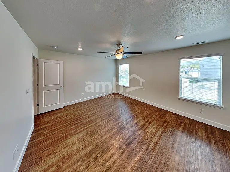 2983 Sout Village Drive — Photo 8