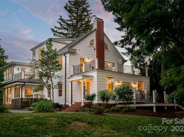 1 Evelyn Pl, Asheville, NC 28801