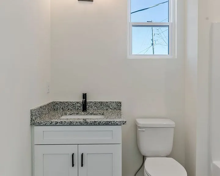 310 Cedar St — Photo 19