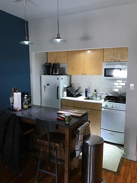 1st image of 184 2nd Ave APT 4A