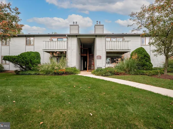 615 Poplar Ct, Lansdale, PA 19446