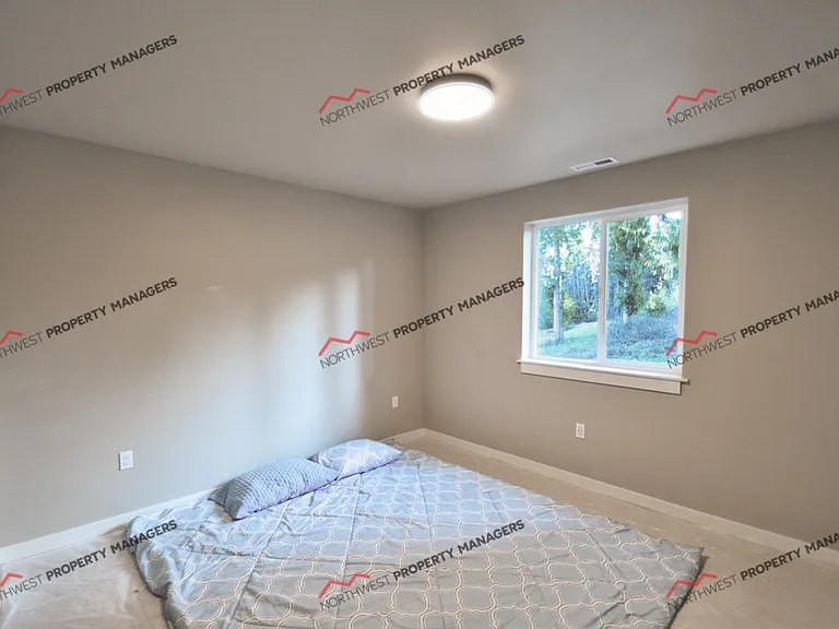 101 Sycamore Ln — Photo 27