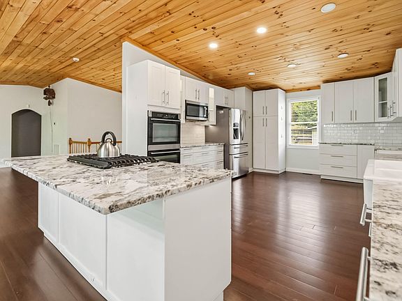 5th image of 1597 Fisherman Cove Rd