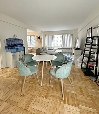 Rented by Corcoran | media 11