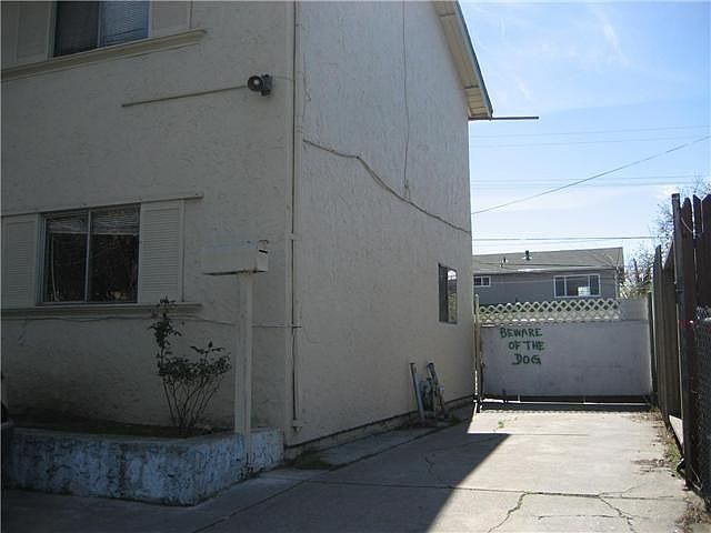 2nd image of 1245 Karl St