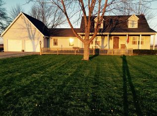 7244 Tom Fett Rd, Bluffton, OH 45817