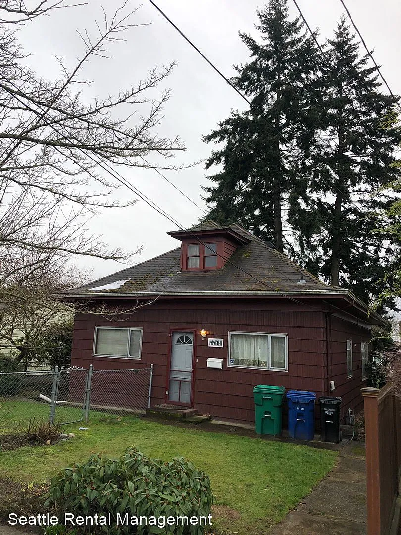 4431 S Willow St photo 1
