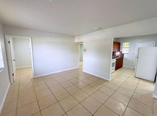 1490 NE 152nd St N, Miami, FL 33162
