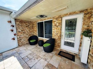330 SE 3rd St, Dania Beach, FL 33004
