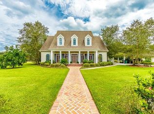 901 Country Club Blvd, Thibodaux, LA 70301