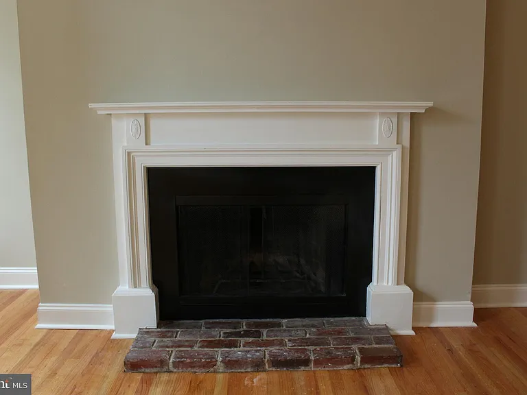 406 S 9th St #3F — Photo 10