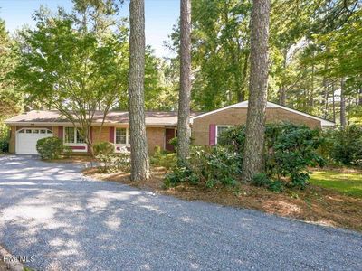 27 Bogie Drive, Whispering Pines, NC, 28327