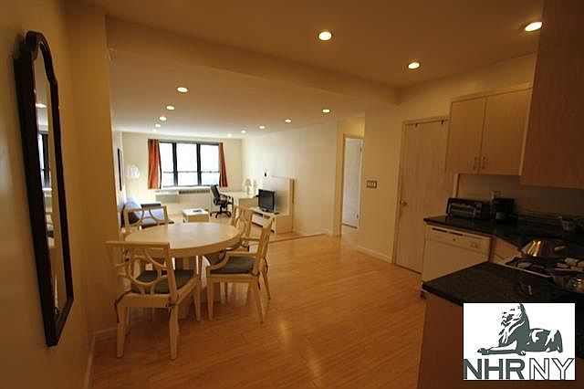 1st image of 205 W 15th St APT 4H