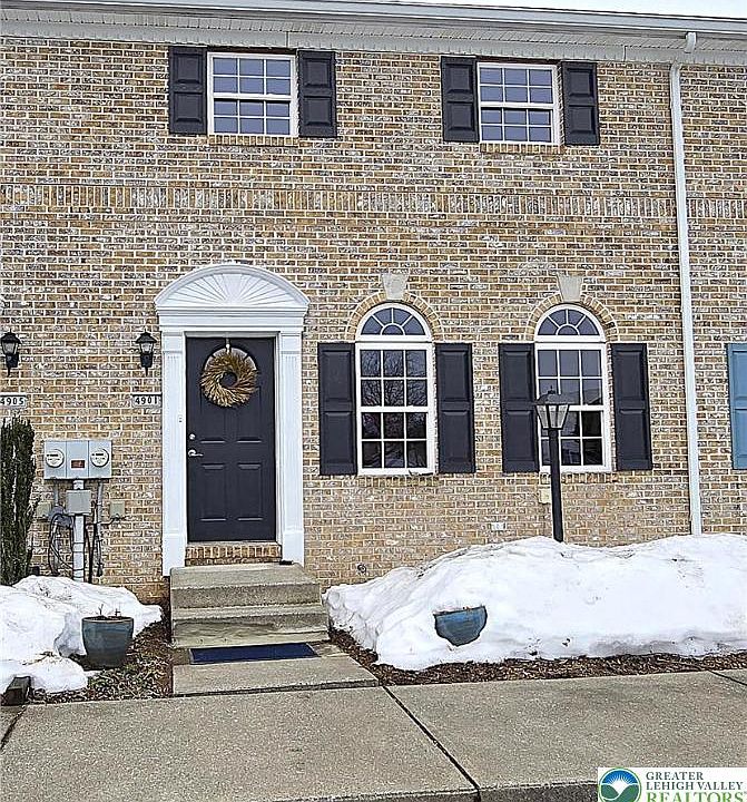 1st image of 4901 Shawnee Ct N