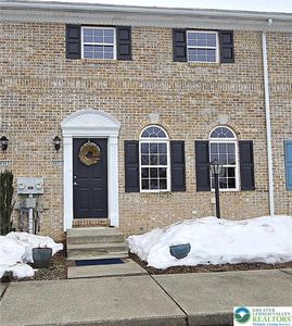 4901 Shawnee Ct N, Schnecksville, PA, 18078