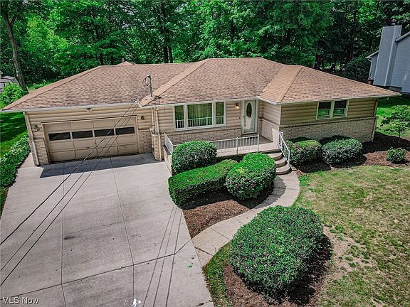 2nd image of 3883 McCarty Dr