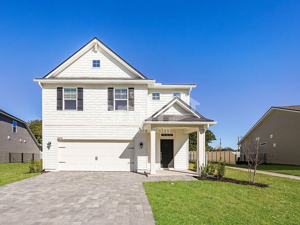 1st image of 96858 Blackrock Cove Way
