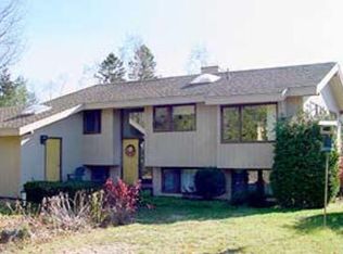 169 Stevens Rd, Lake Placid, NY 12946