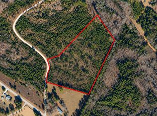 4 Charles Dr, Westminster, SC 29693