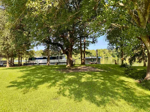 158 Marcel Dr, Morgan City, LA 70380