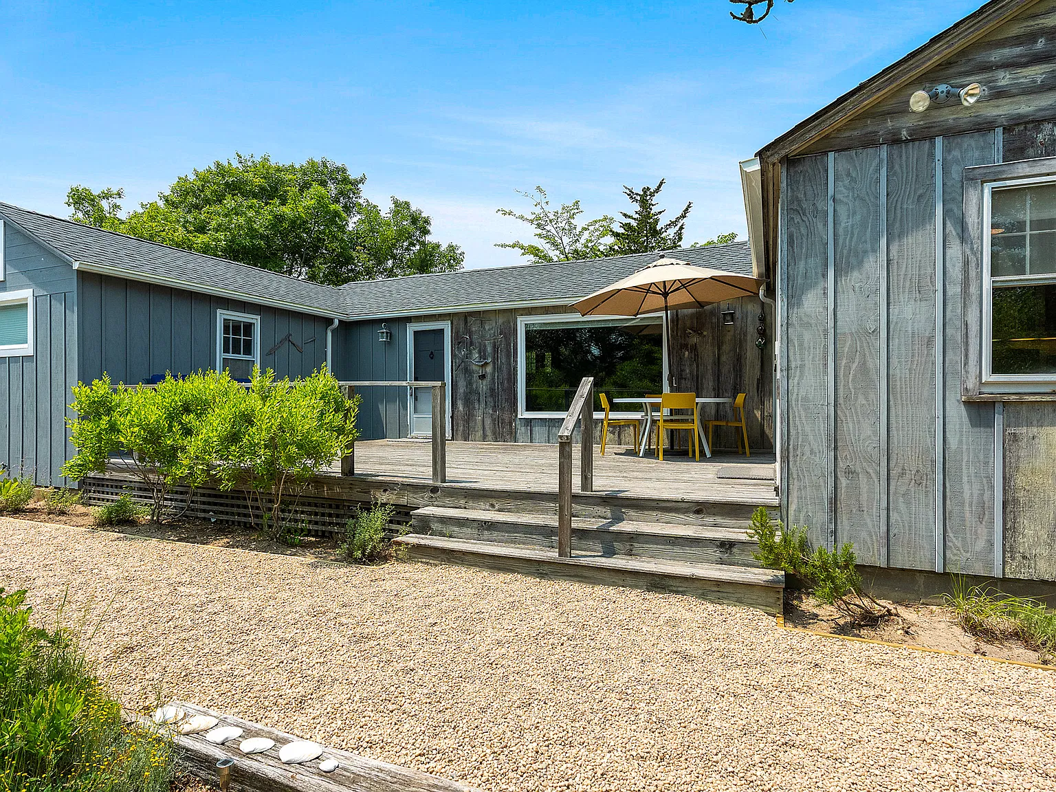 Beach Cottage in Amagansett Dunes — Photo 1