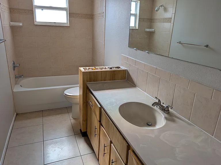 8206 Dedham Dr — Photo 17