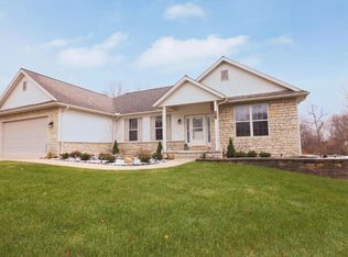470 Ridgeland Dr, Howard, OH 43028