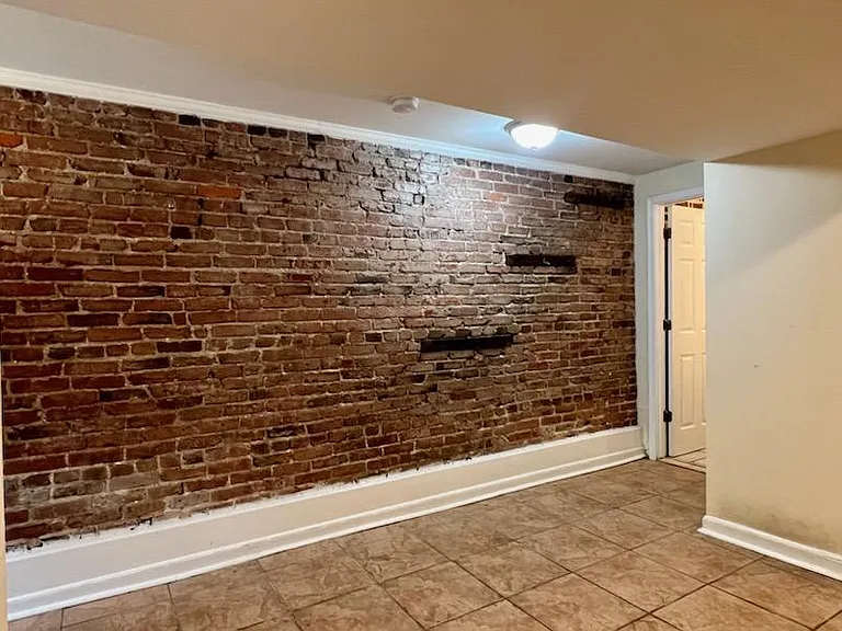 25 R St NW #BASEMENT — Photo 10