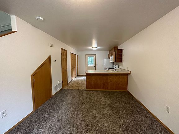 2nd image of 2875 S Donovan Dr APT 3