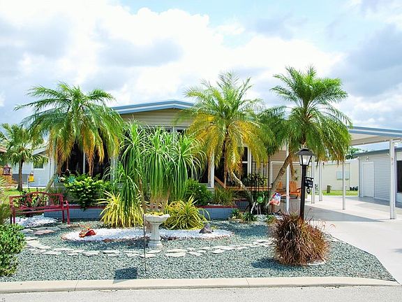 2nd image of 152 Nicklaus Blvd