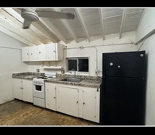 600 NW 90th St #2 Photo 1