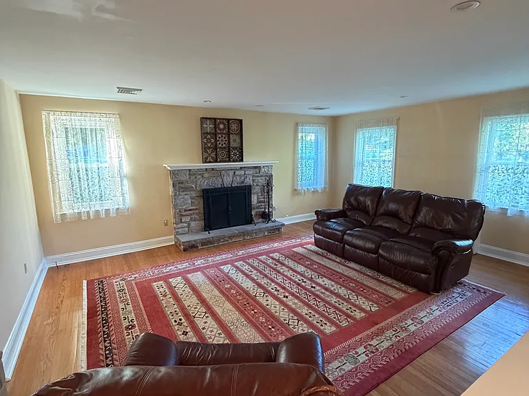 1043 Davis Grove Rd — Photo 7