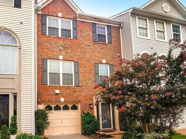 2711 Thornbrook Ct, Odenton, MD 21113