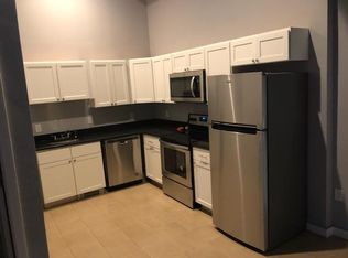 76 West St APT 4, Worcester, MA 01609